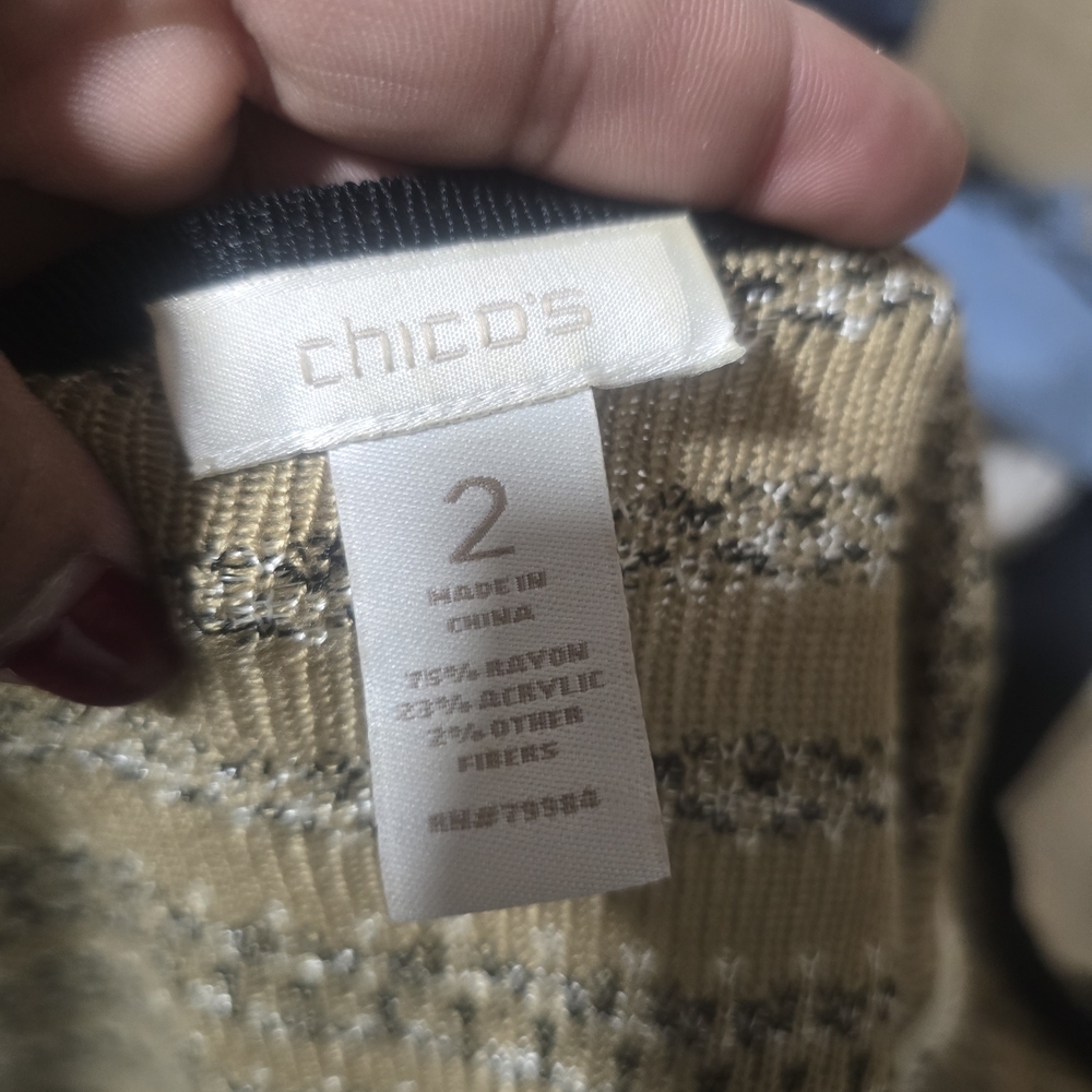 Chico's Black and Cream Zigzag Cardigan - Picture 6 of 6